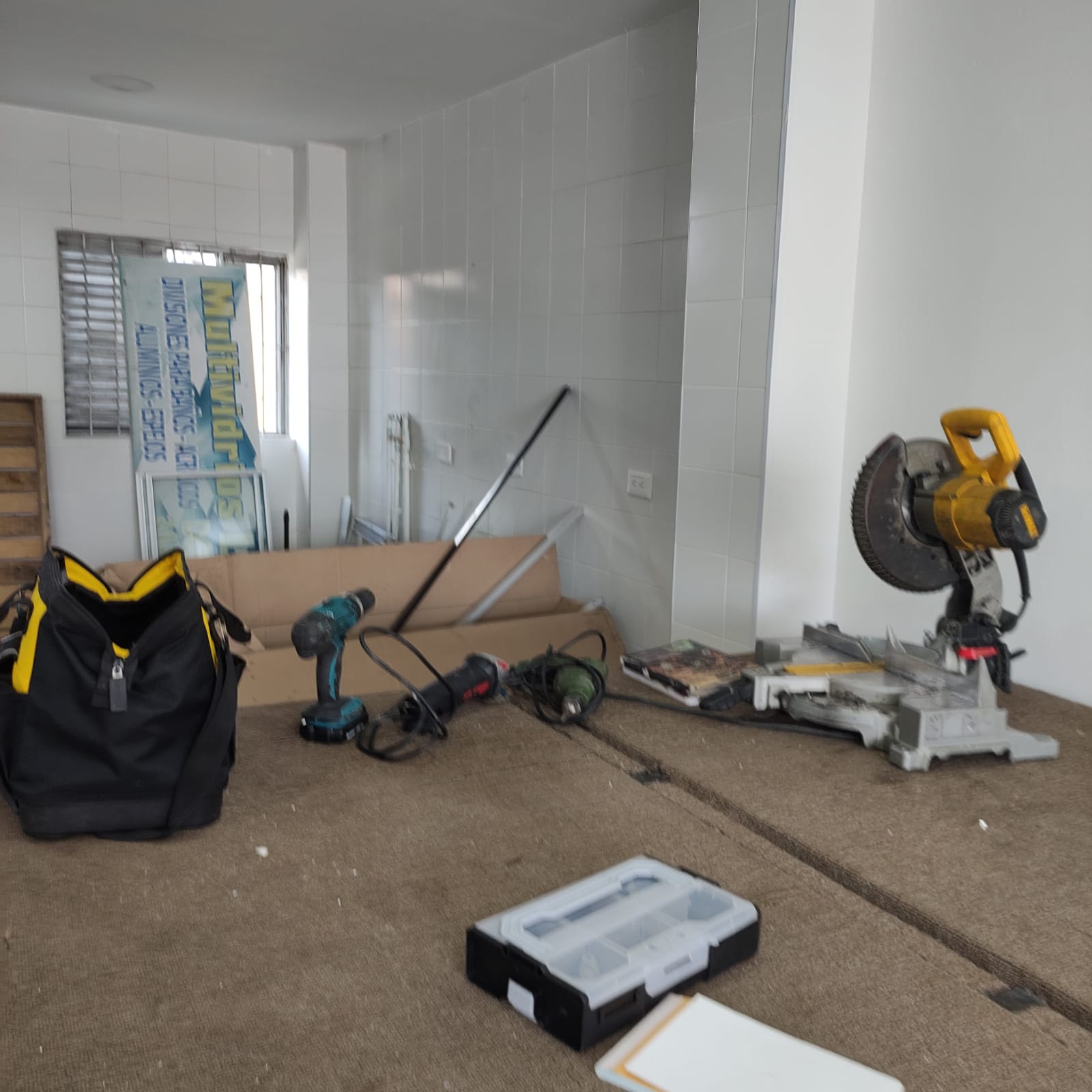 MULTIVIDRIOS LA YE (10)