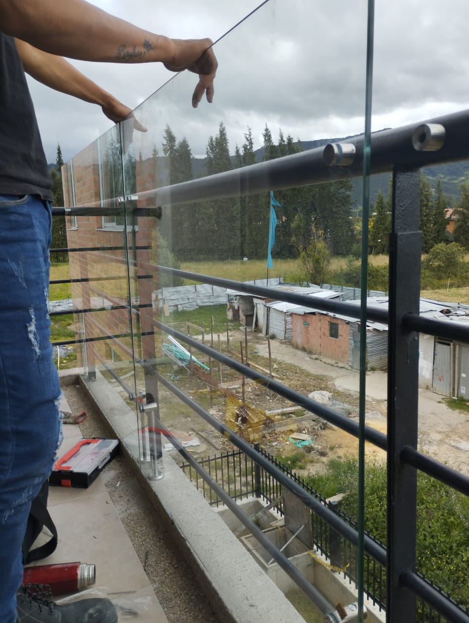 MULTIVIDRIOS LA YE (24)