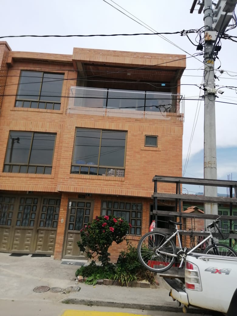 MULTIVIDRIOS LA YE (28)