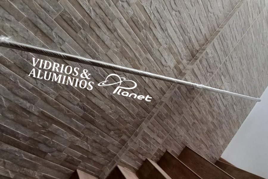 Vidrios Y Aluminios Planet - (27)