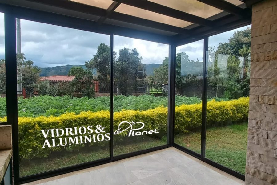 Vidrios Y Aluminios Planet - (67)