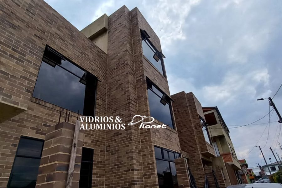 Vidrios Y Aluminios Planet - (77)